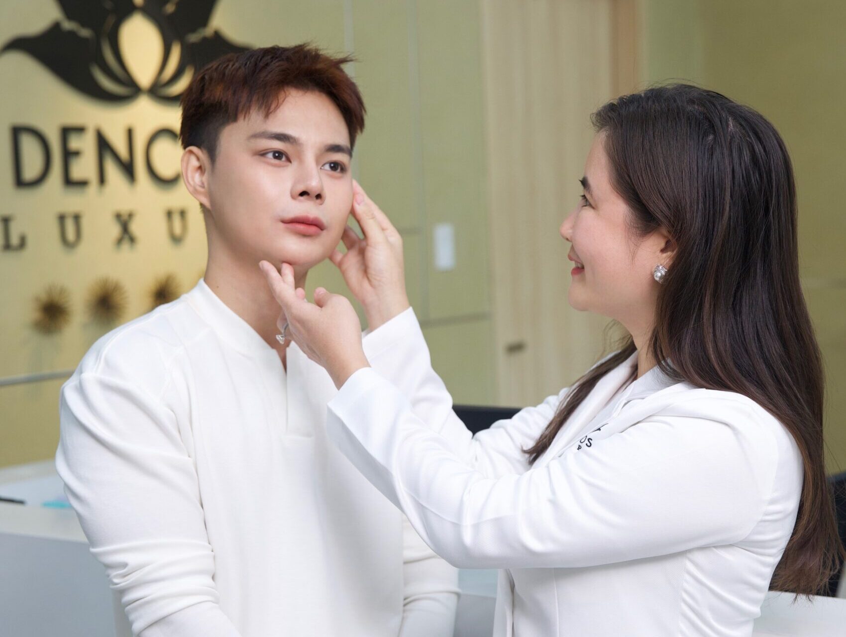 Phẫu thuật nâng mũi sụn nhân tạo