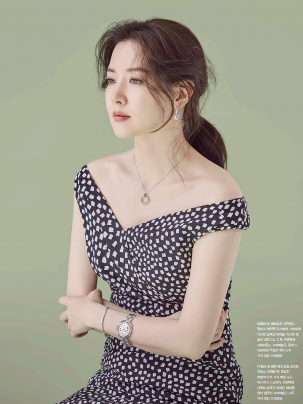 Việc yêu thích các phương thức làm đẹp tự nhiên giúp nàng Dae Jang Geum giữ được làn da thanh sáng và tươi mịn không tì vết.